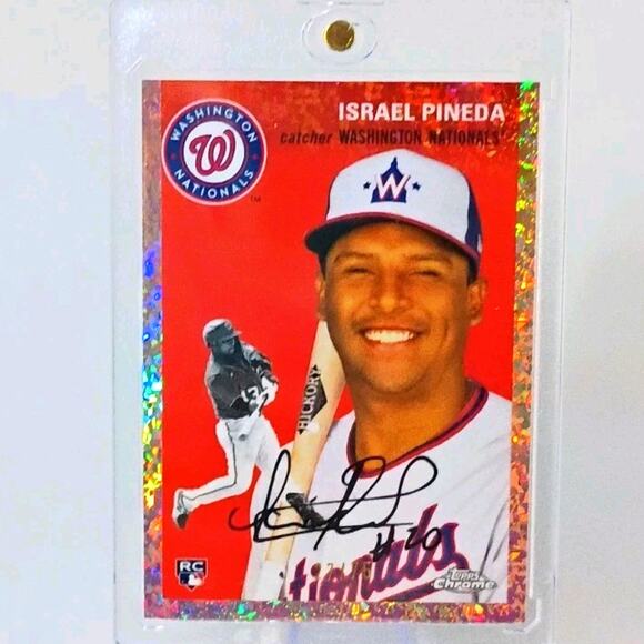 Israel Pineda #153 Topps Chrome Rose Gold Speckled Refractor #153 2023 SP /75 - Picture 2 of 6
